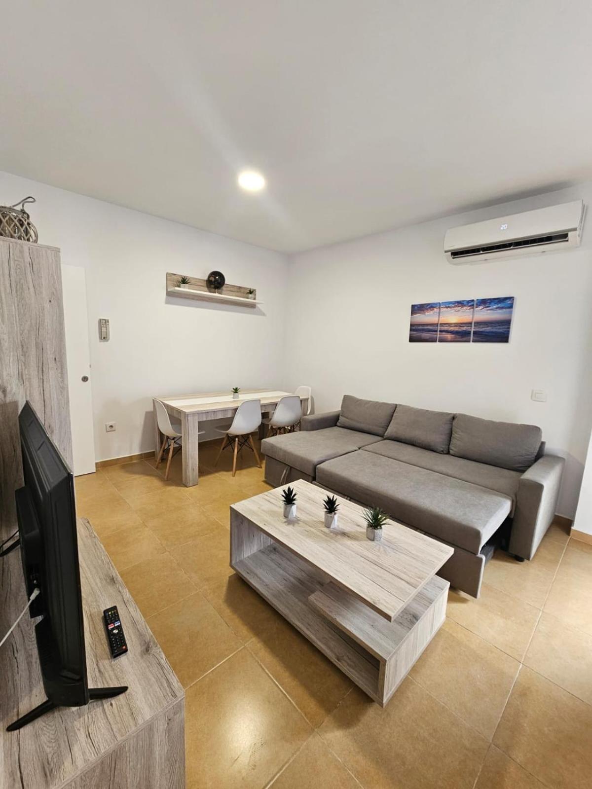 Apartamentos Terraza Chiclana Centro Ciudad Чиклана-де-ла-Фронтера Экстерьер фото
